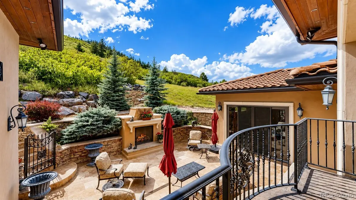 4625 Coyote RUN, Littleton, CO 80125