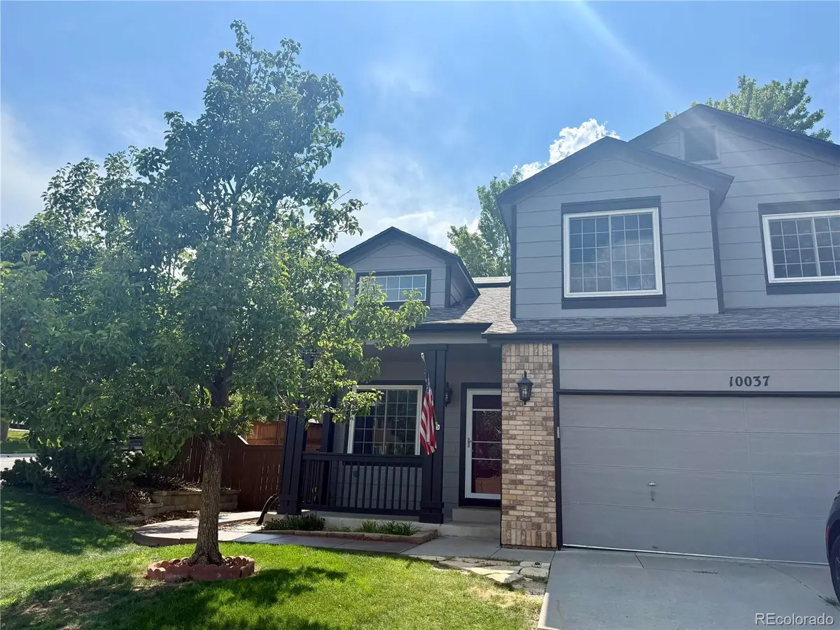 10037 Darwin LN, Highlands Ranch, CO 80130