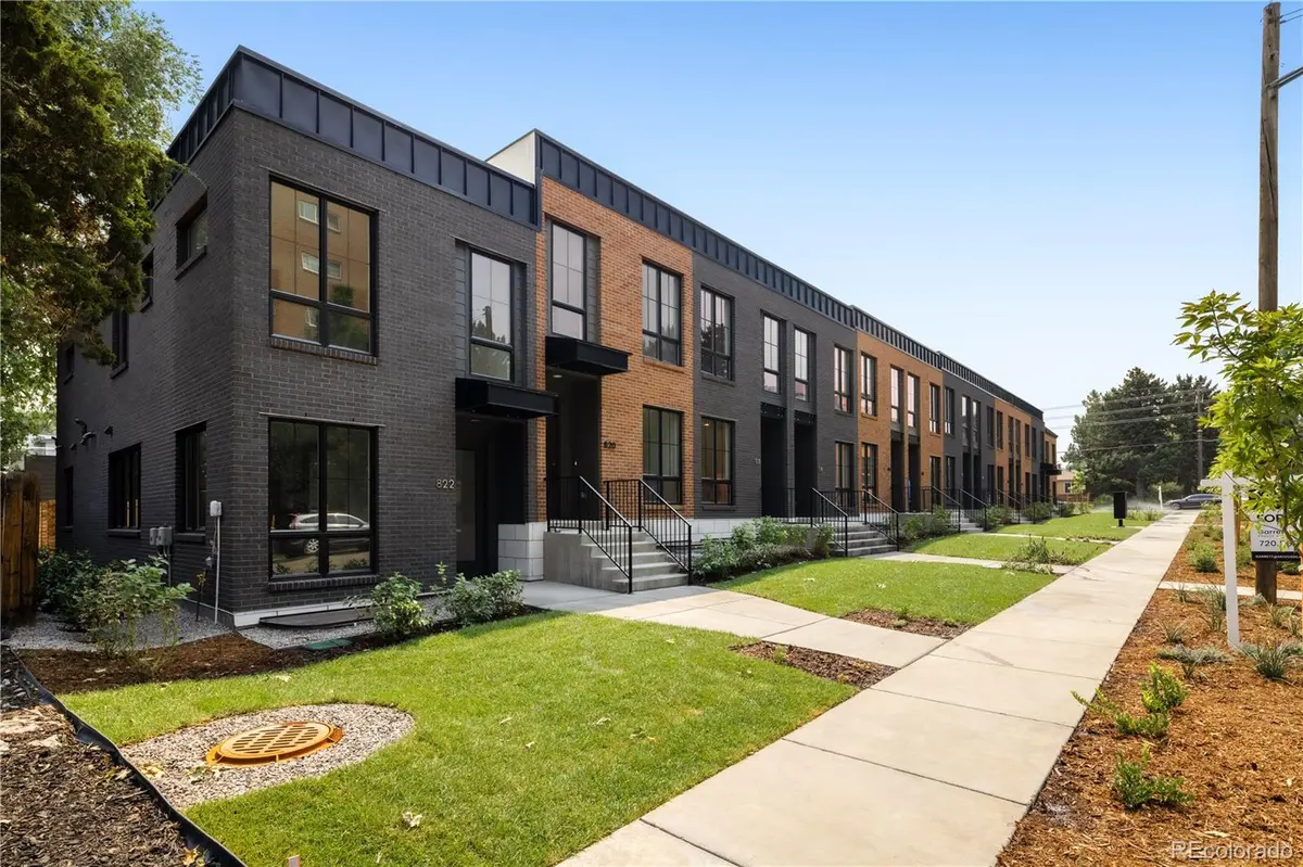 822 Dahlia ST, Denver, CO 80220