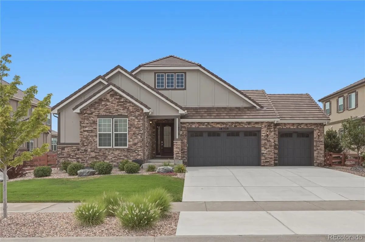 16910 W 95th PL, Arvada, CO 80007