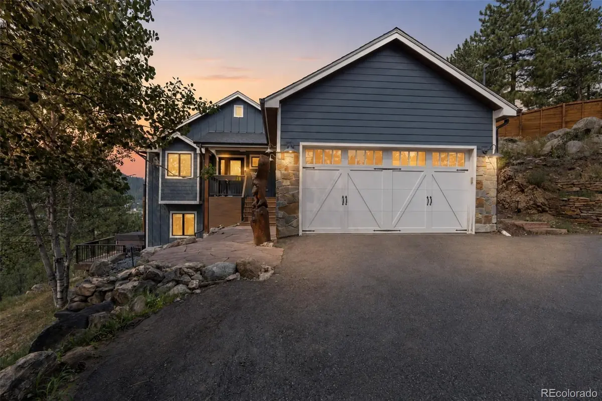 3276 Meadow View RD, Evergreen, CO 80439