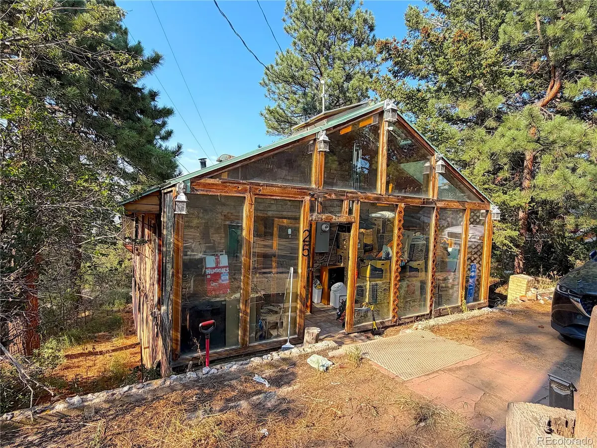 25 Pine RD, Golden, CO 80401