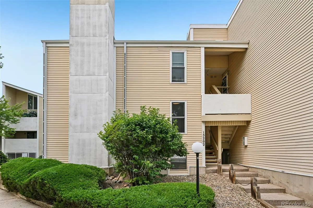 15202 E Hampden CIR #F5, Aurora, CO 80014
