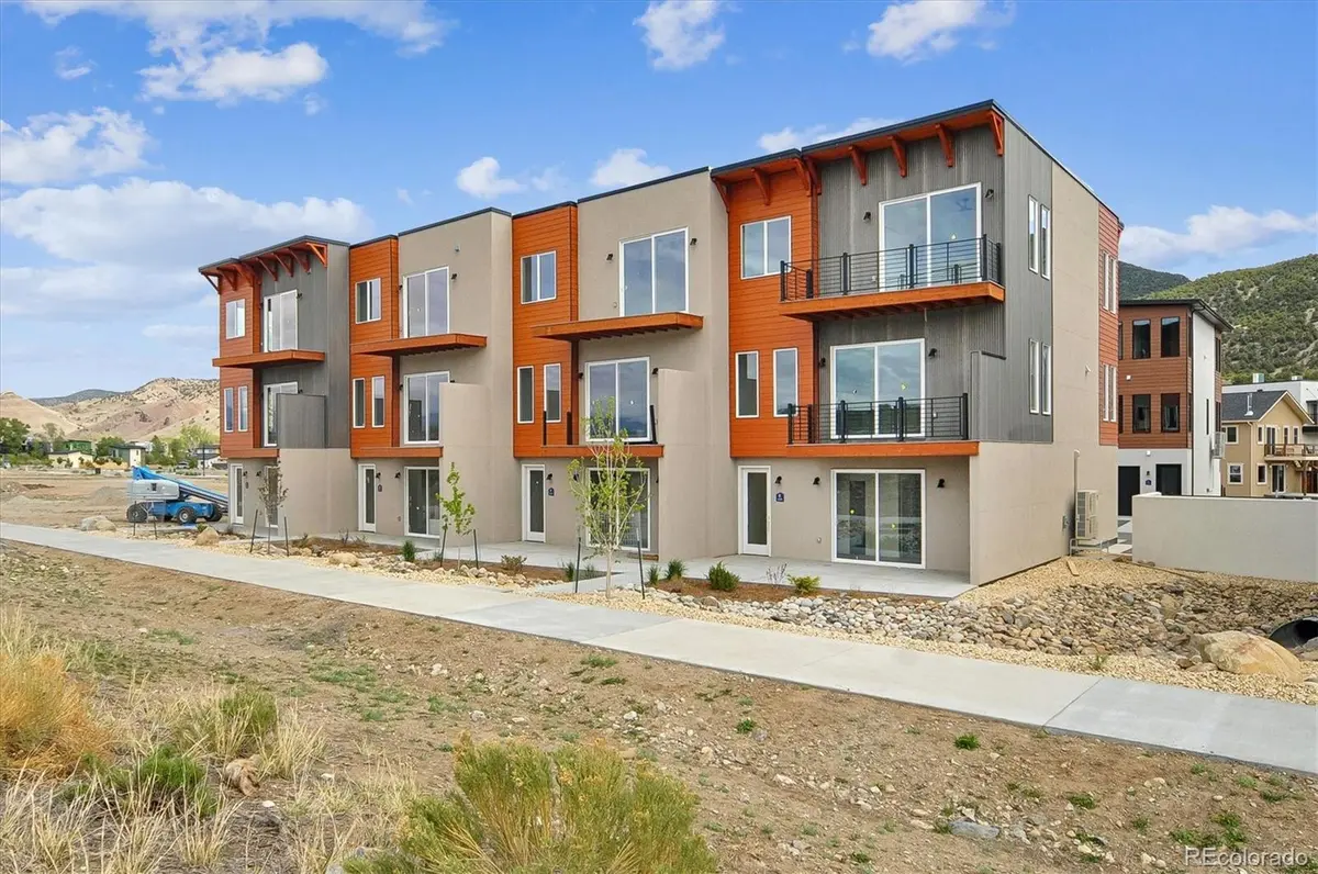 6450 Cleora RD #G, Salida, CO 81201