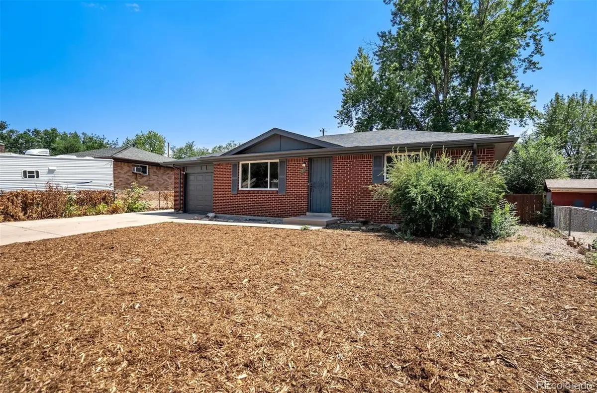 65 S Roosevelt ST, Colorado Springs, CO 80910