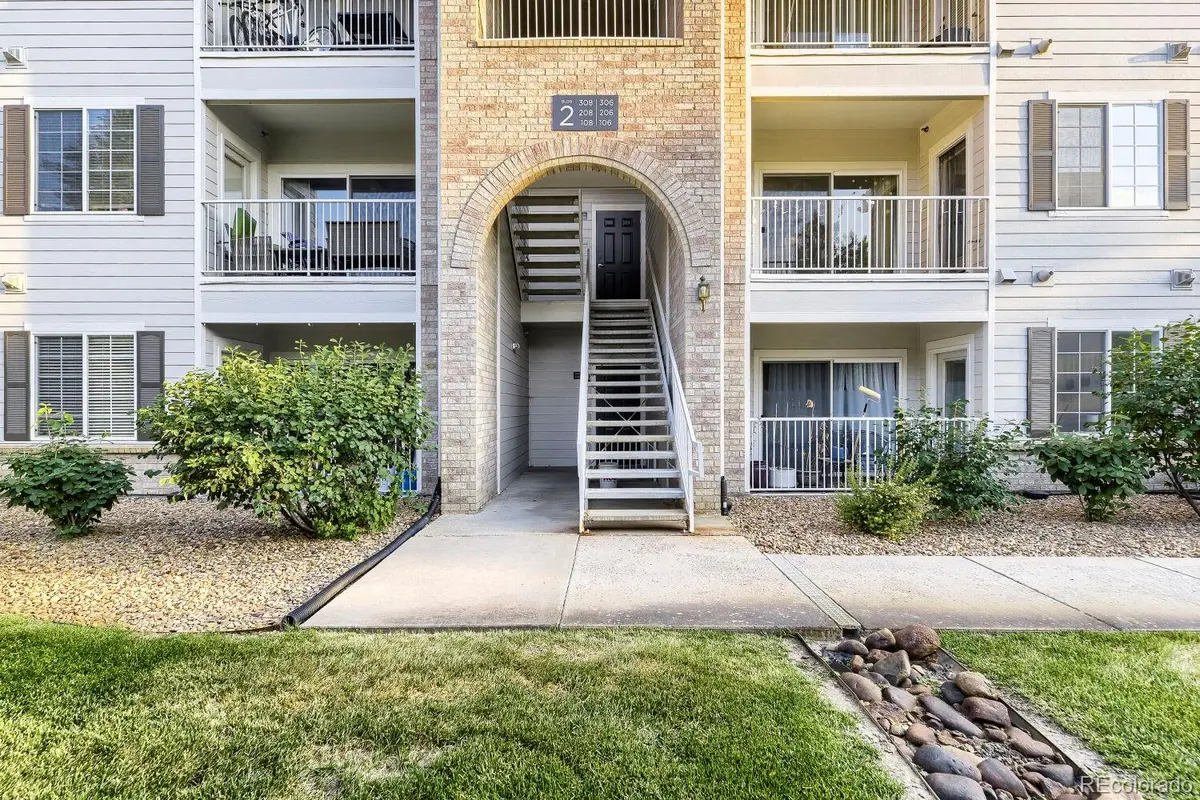 15700 E Jamison DR #2-206, Englewood, CO 80112
