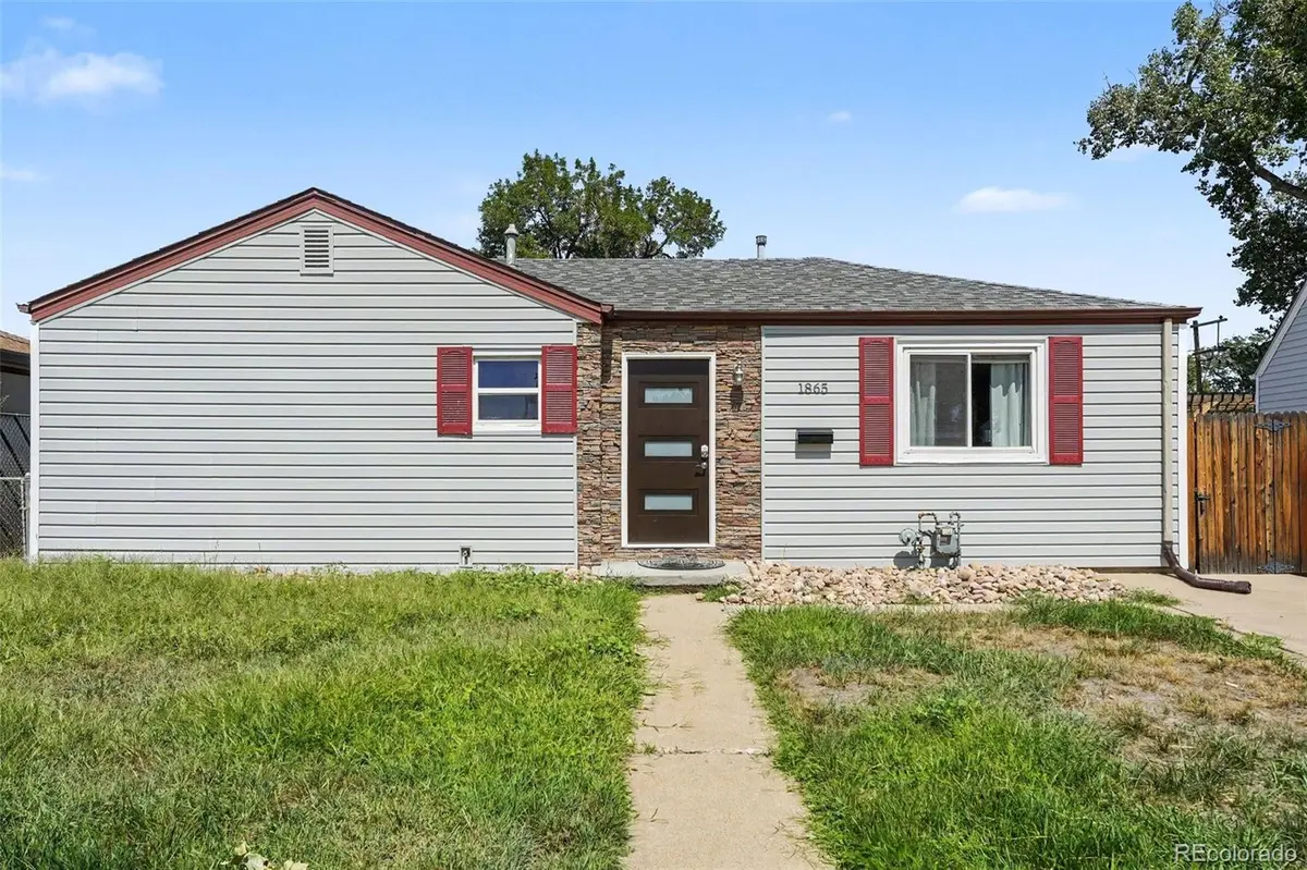 1865 W Dixie PL, Denver, CO 80221