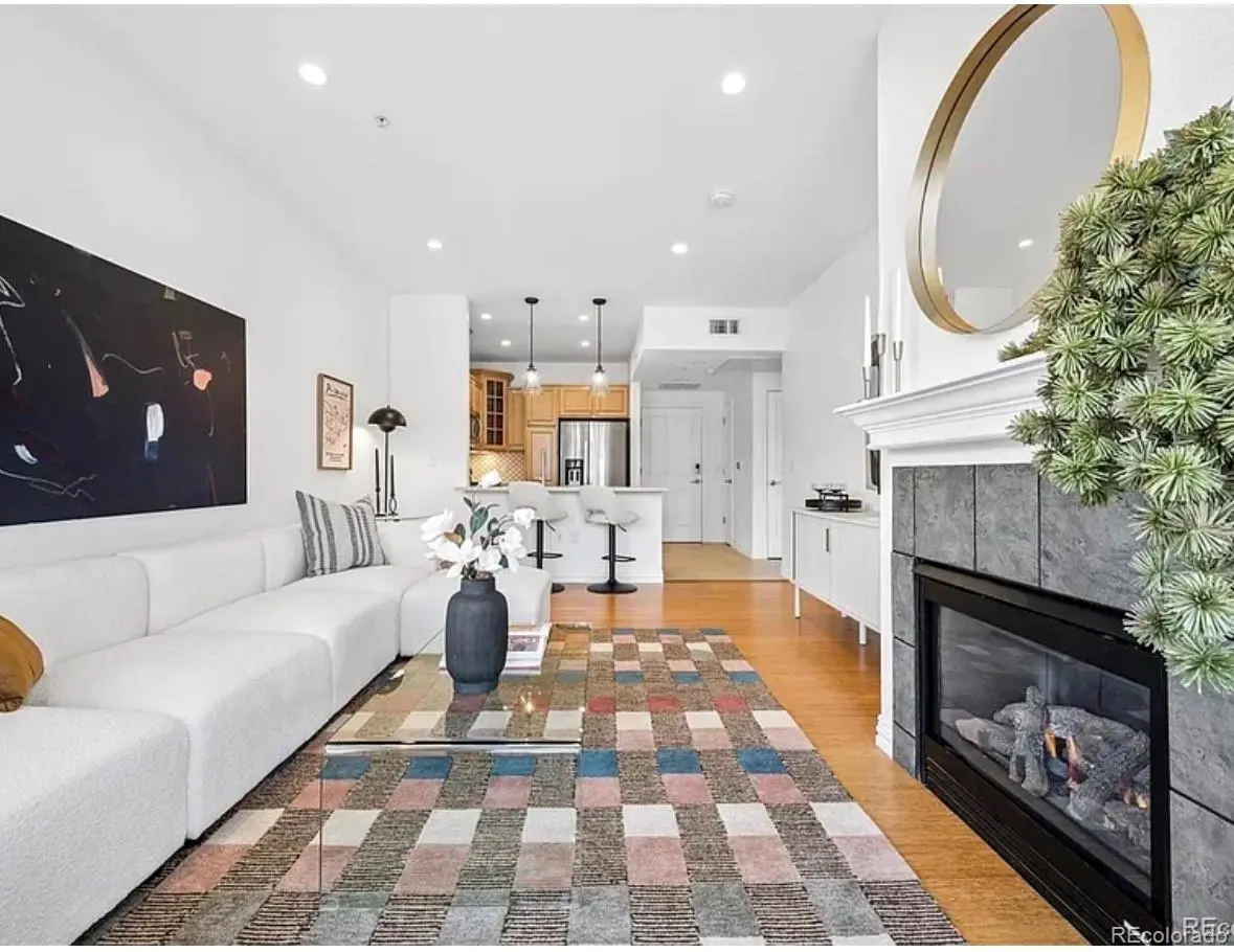2700 E Cherry Creek South DR #218, Denver, CO 80209