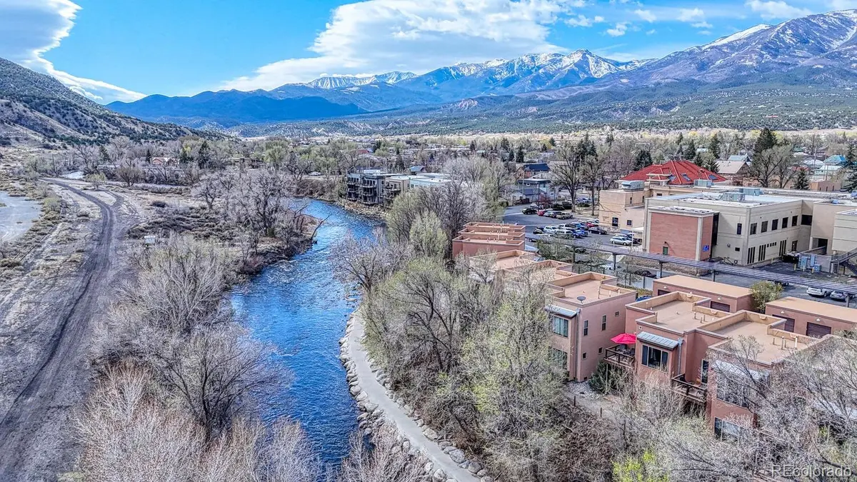 402 E Sackett AVE #G, Salida, CO 81201