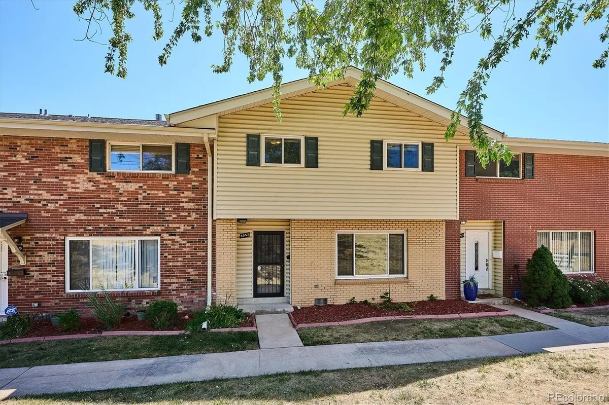 3952 S Yosemite ST, Denver, CO 80237