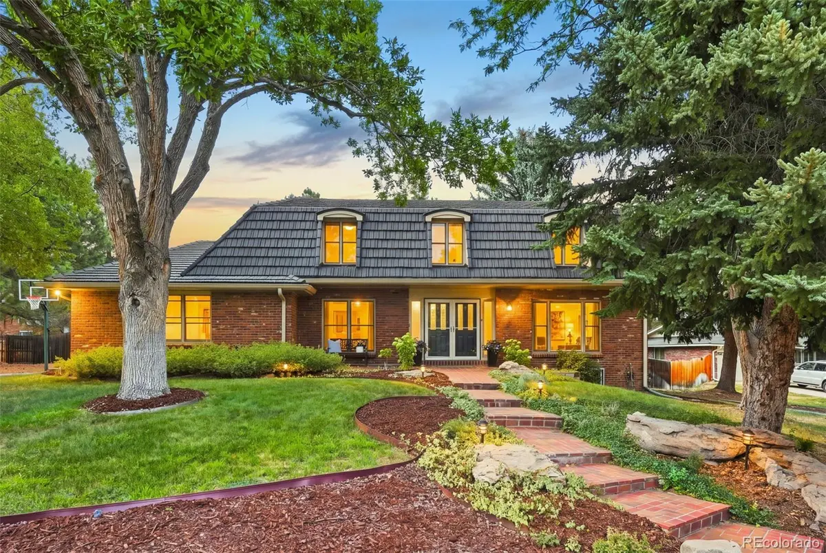 7291 W Morraine DR, Littleton, CO 80128