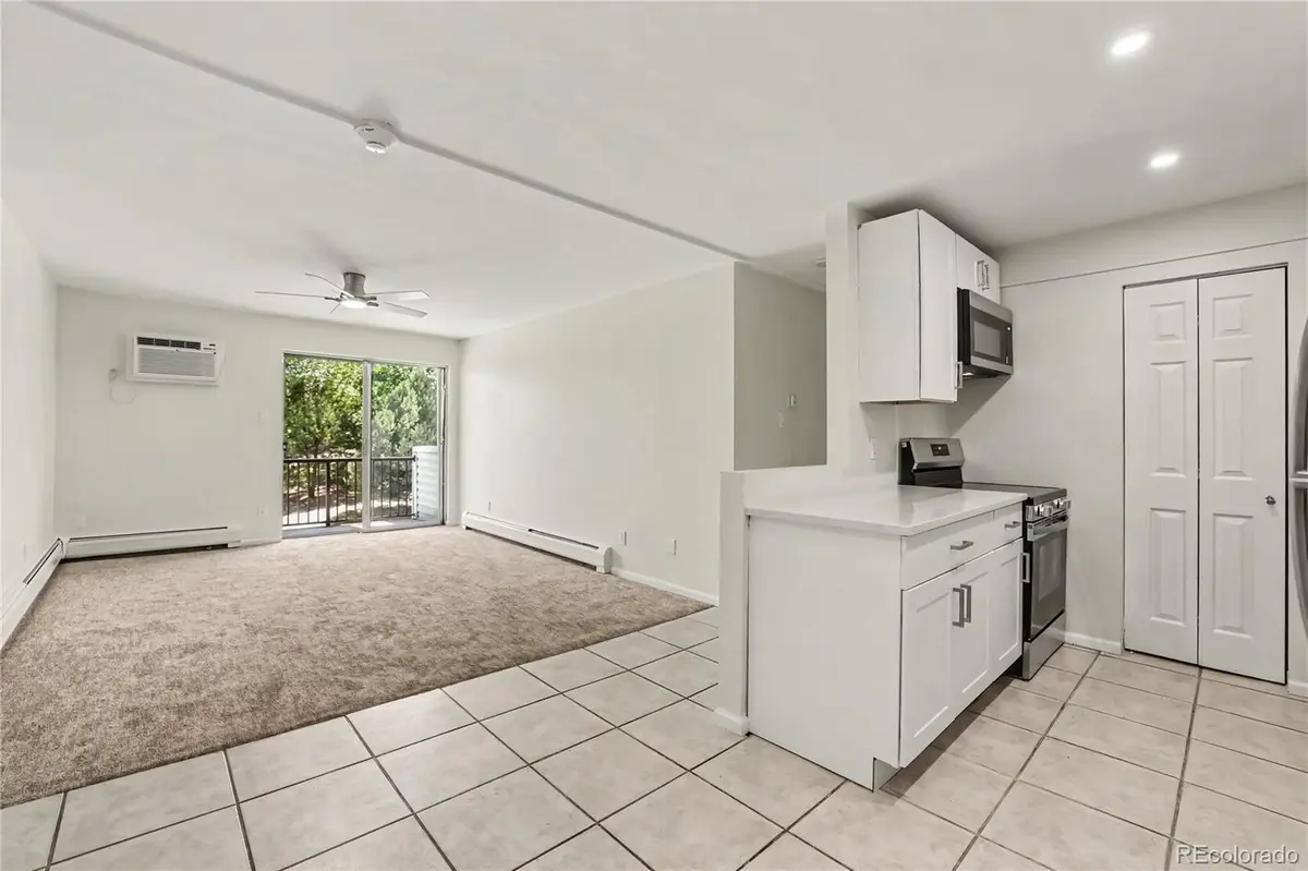1300 Golden CIR #302, Golden, CO 80401
