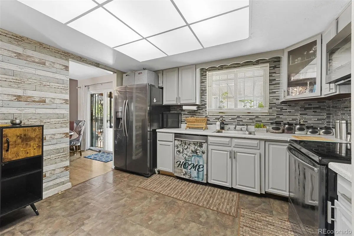 4725 Topeka CT, Denver, CO 80239