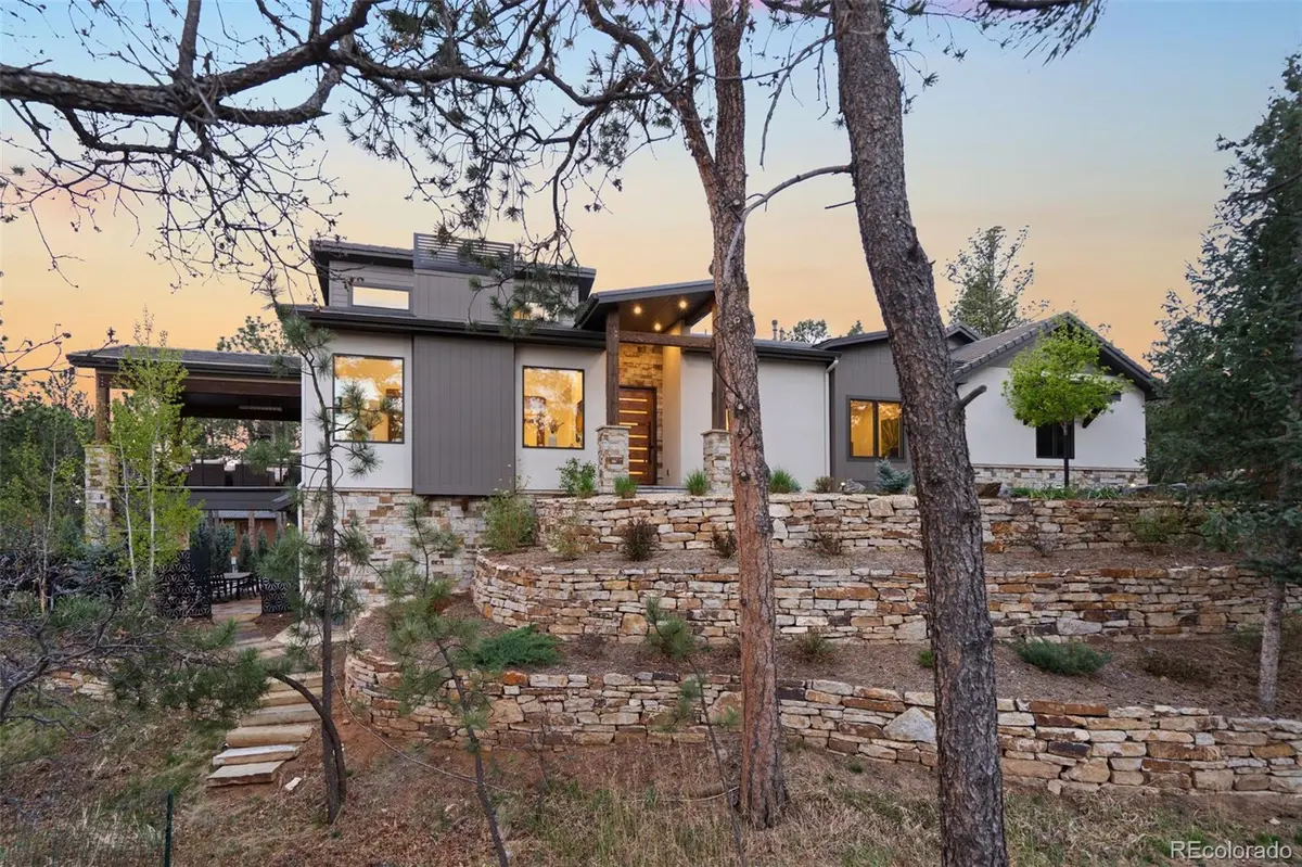 1685 Oakmoor HTS, Colorado Springs, CO 80906