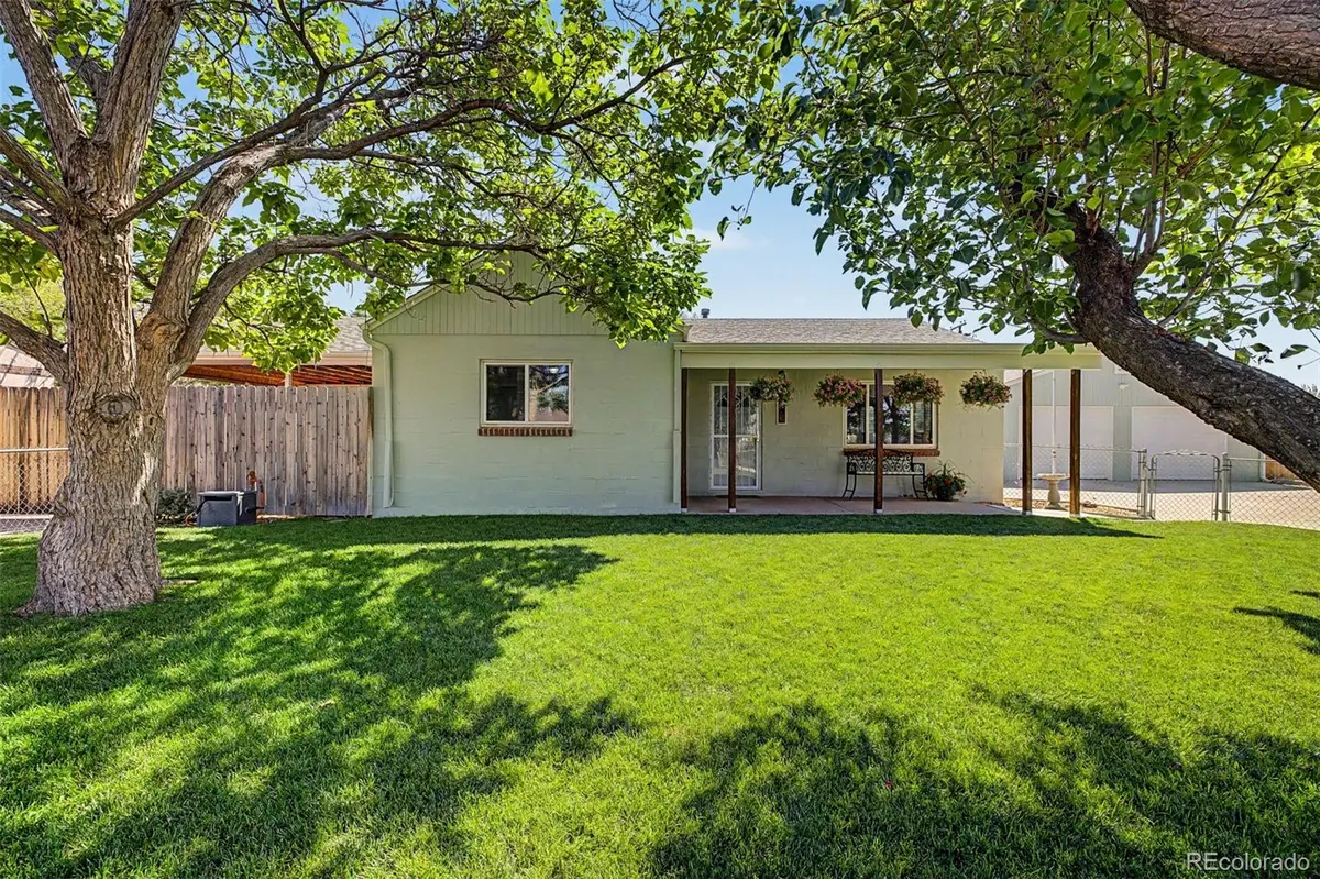 5480 Niagara ST, Commerce City, CO 80022