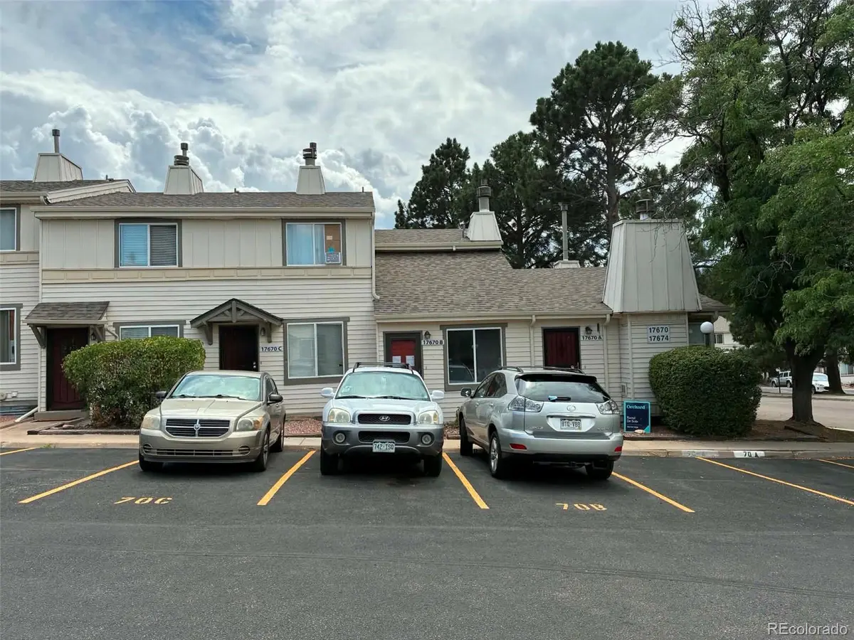17670 E Loyola DR #B, Aurora, CO 80013