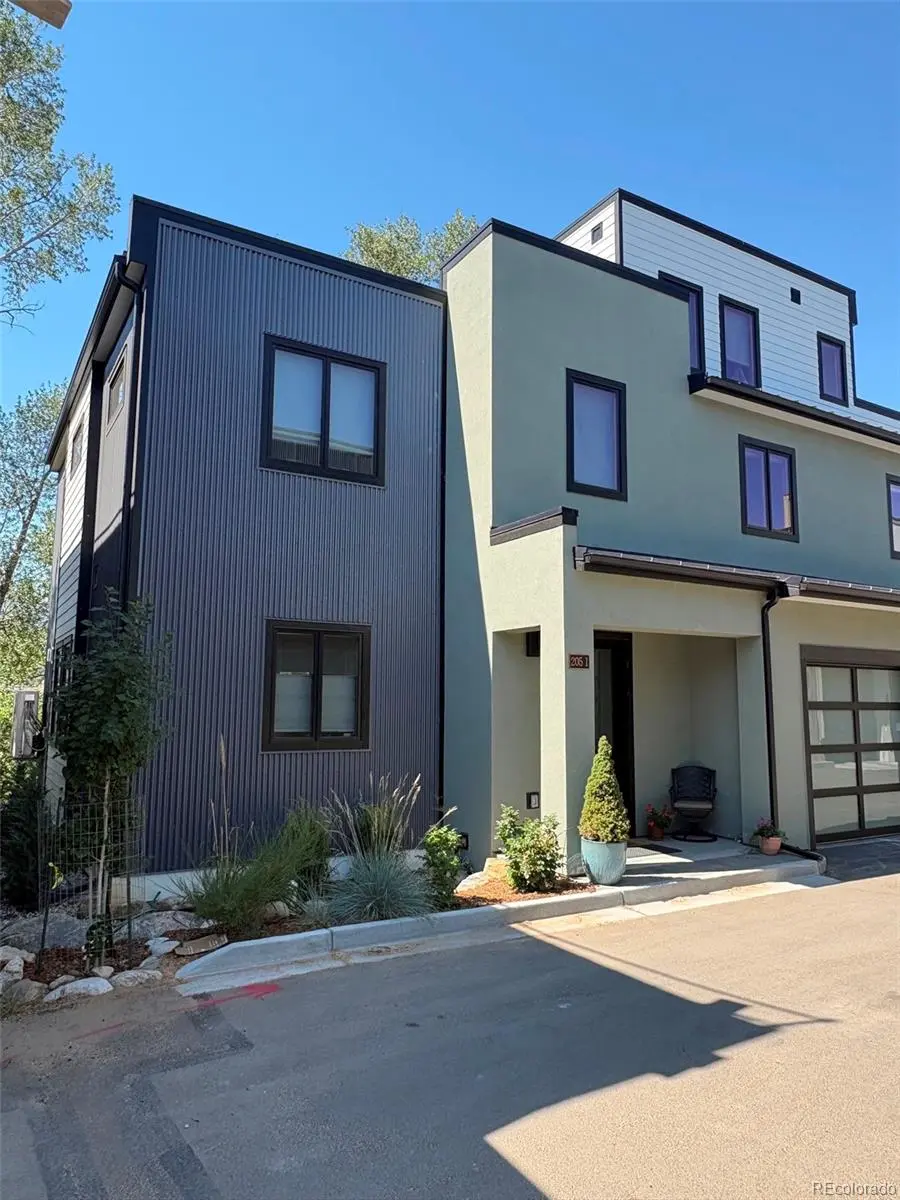 205 Two Rivers RD #I, Salida, CO 81201