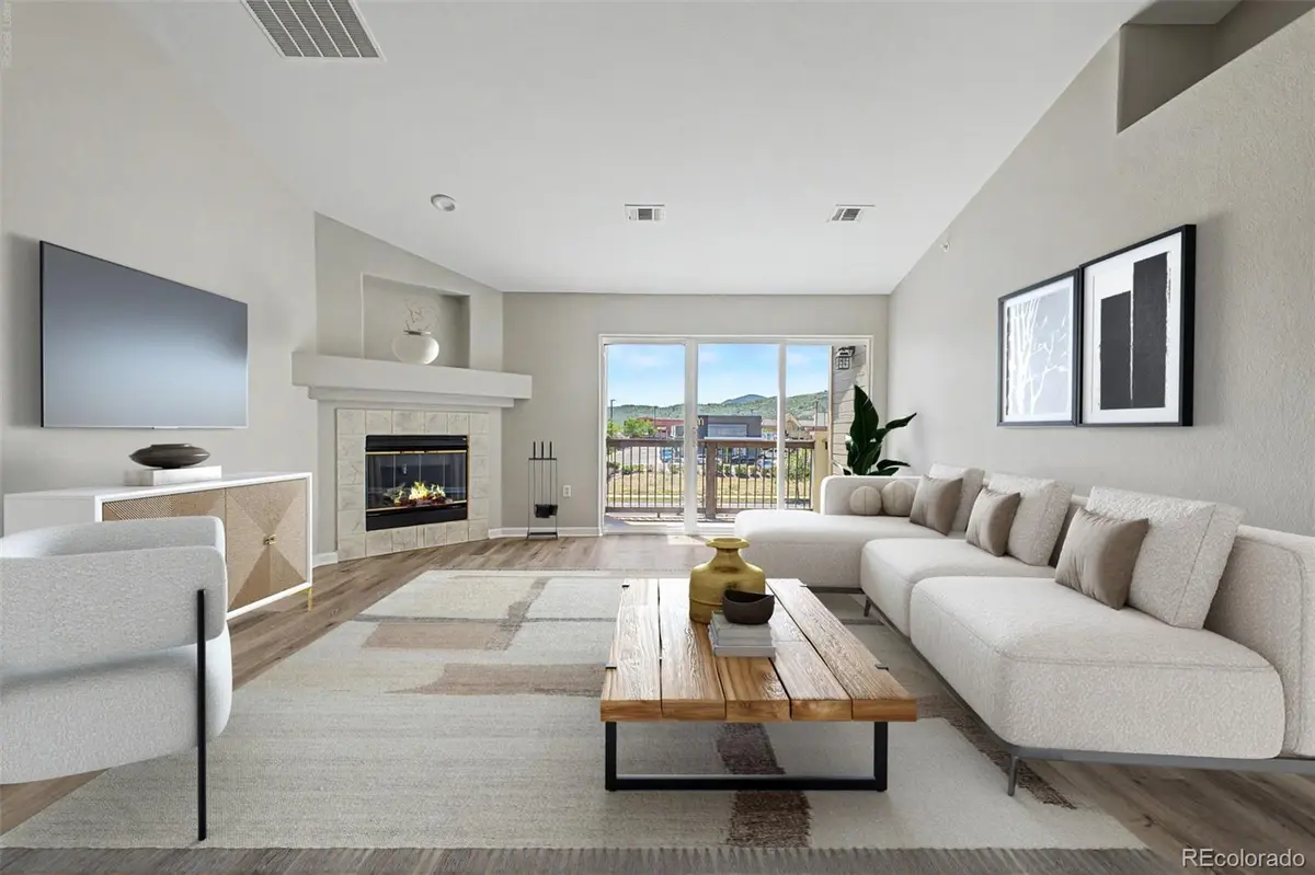 7479 S Alkire ST #302, Littleton, CO 80127