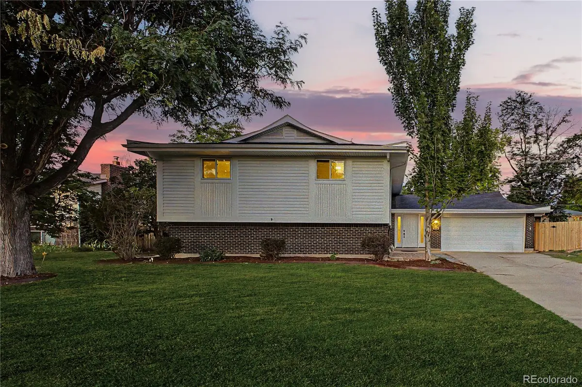 6712 S Marion CIR, Littleton, CO 80122
