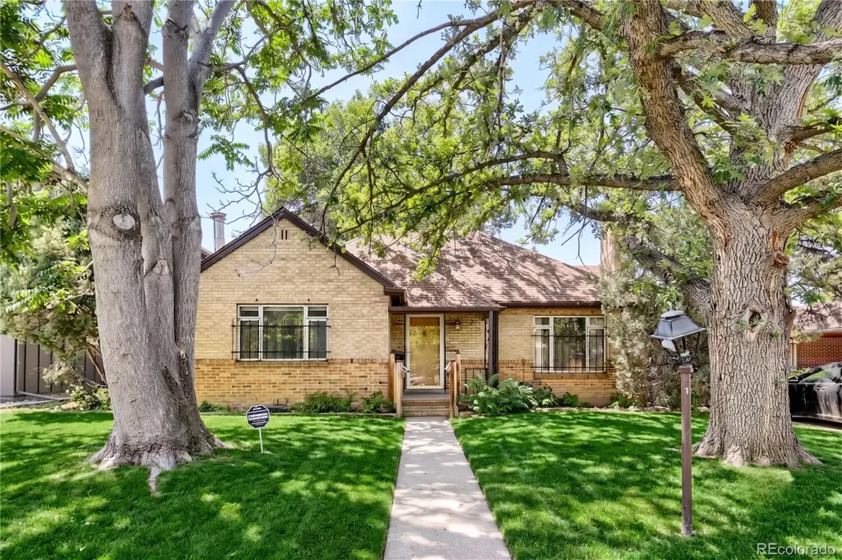 2875 Holly ST, Denver, CO 80207