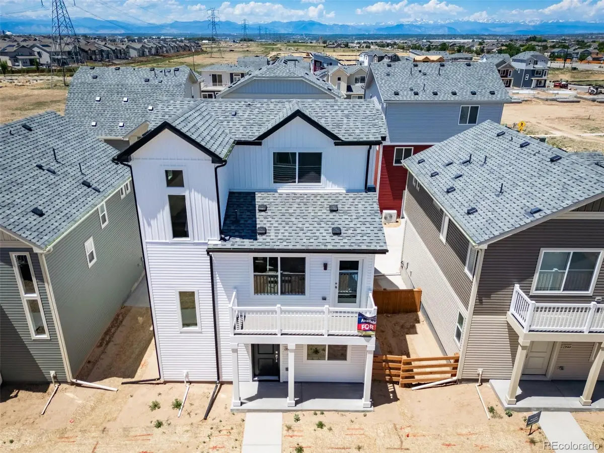 10060 Revere CT, Commerce City, CO 80022