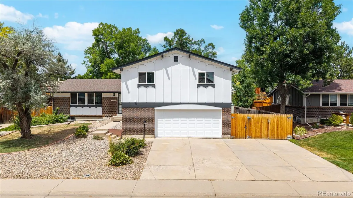 6341 W 74th AVE, Arvada, CO 80003