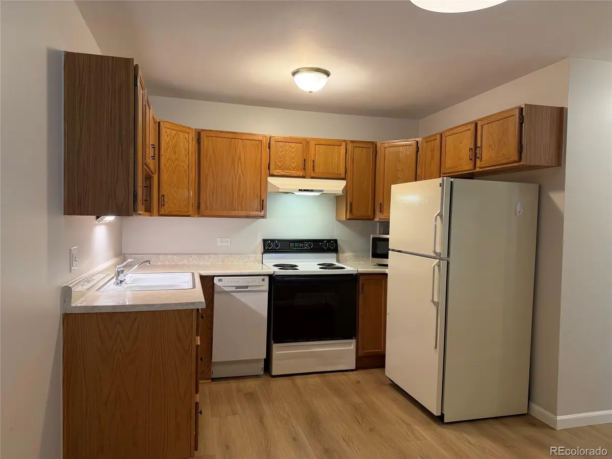 610 S Alton WAY #2A, Denver, CO 80247