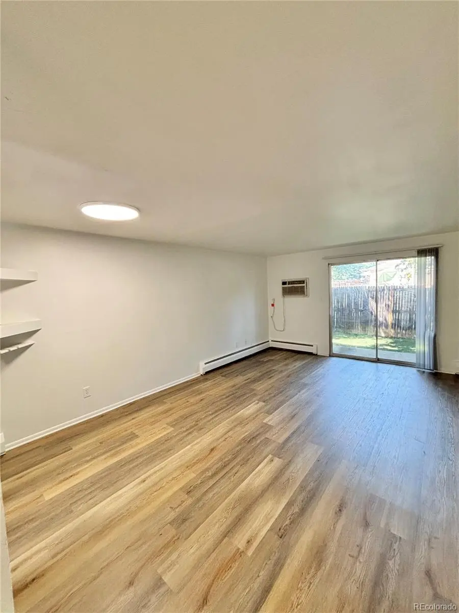 5946 W 41st AVE, Denver, CO 80212