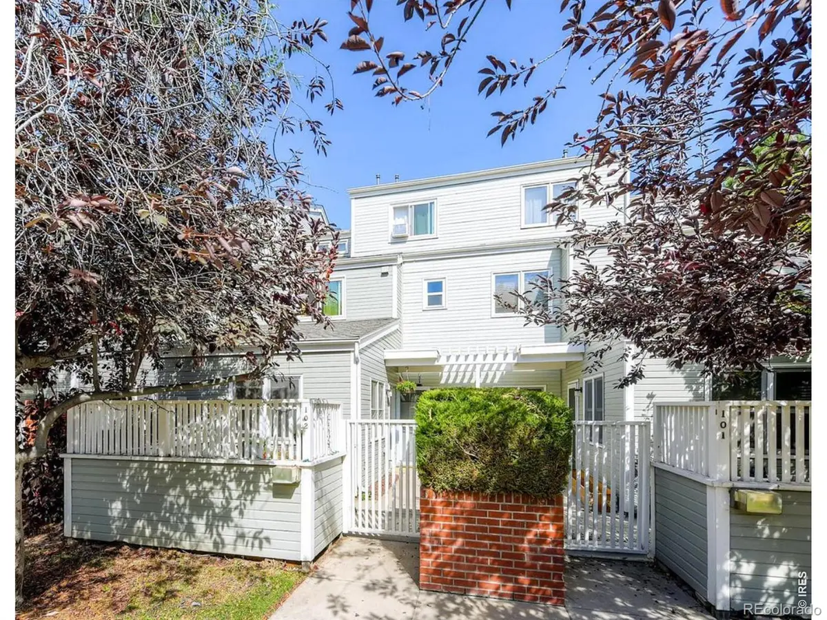 3095 29th ST #102, Boulder, CO 80301