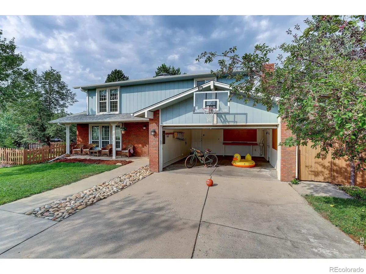 1531 Ithaca CT, Longmont, CO 80503