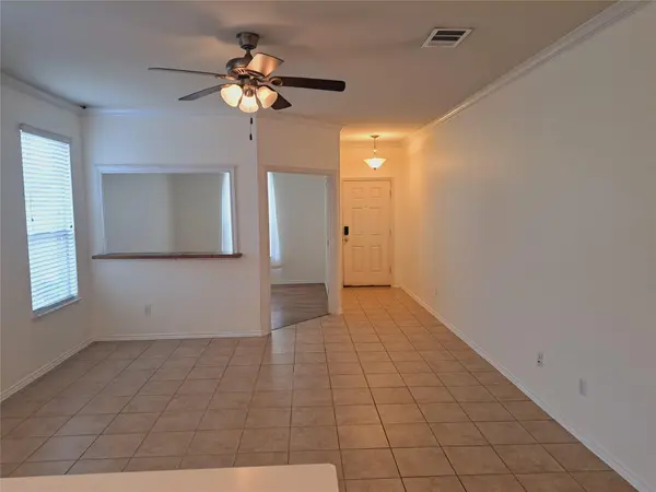 541 Moonwalker TRL, Buda, TX 78610
