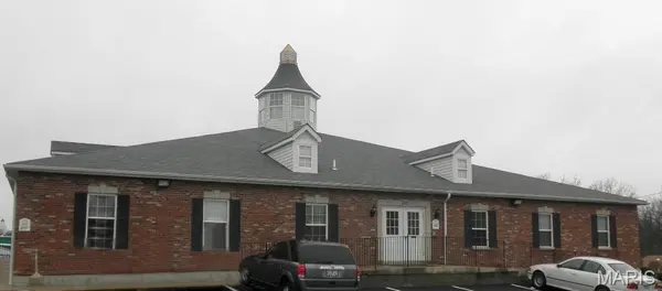 2510 South Old Hwy 94, St Charles, MO 63303