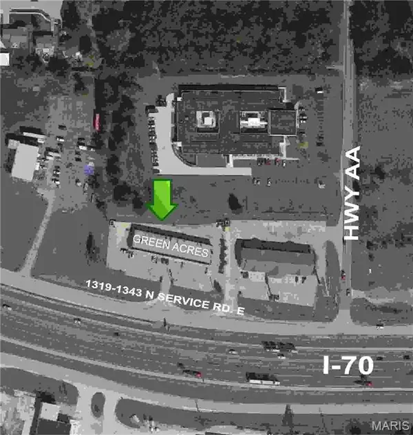 1319 E North Service RD, Warrenton, MO 63383