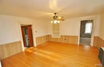 2270 Redman, St Louis, MO 63136