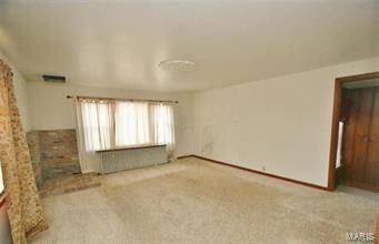 2270 Redman, St Louis, MO 63136