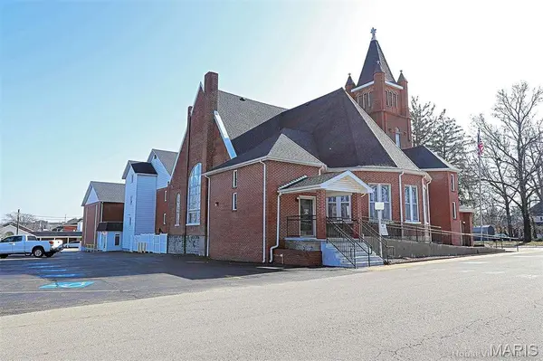 305 W Columbia, Farmington, MO 63640