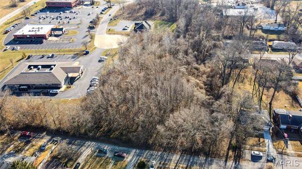 12 Professional Park DR, Alton, IL 62002