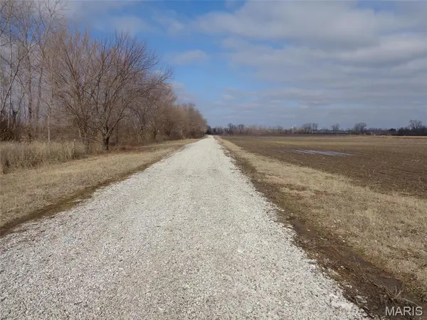 2614 Morrison RD, Granite City, IL 62040