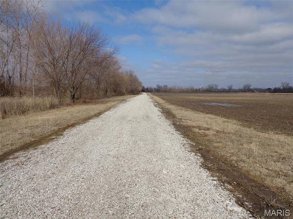 2614 Morrison RD, Granite City, IL 62040
