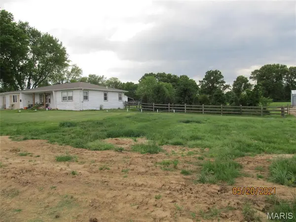 9045 Highway DD, O'fallon, MO 63368