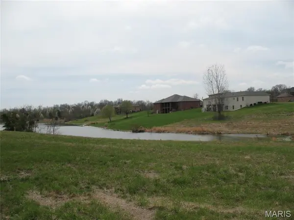 1708 Warren Lake DR, Jackson, MO 63755