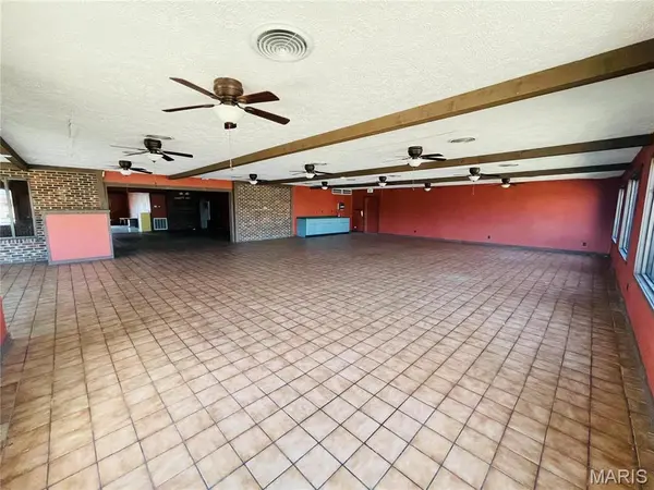 1 S Main ST, Salem, MO 65560