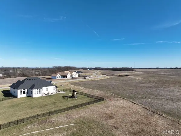 1000 Quail Grove Circle (Lot 22), O'fallon, MO 63366