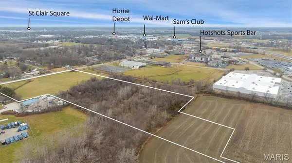 650 Hartman LN, O'fallon, IL 62269