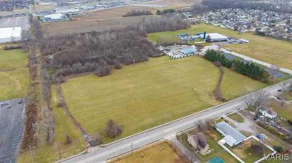 650 Hartman LN, O'fallon, IL 62269