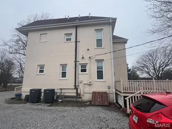 506 S Main ST, Charleston, MO 63834