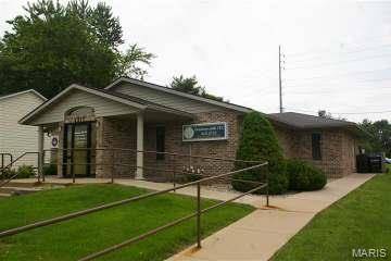 1317 D'Adrian Professional Park, Godfrey, IL 62035