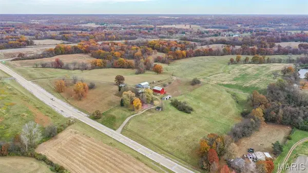 4245 Seminary RD, Alton, IL 62002