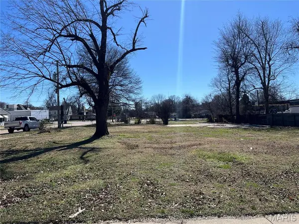 107 N Everett, Kennett, MO 63857