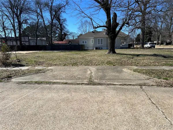 107 N Everett, Kennett, MO 63857